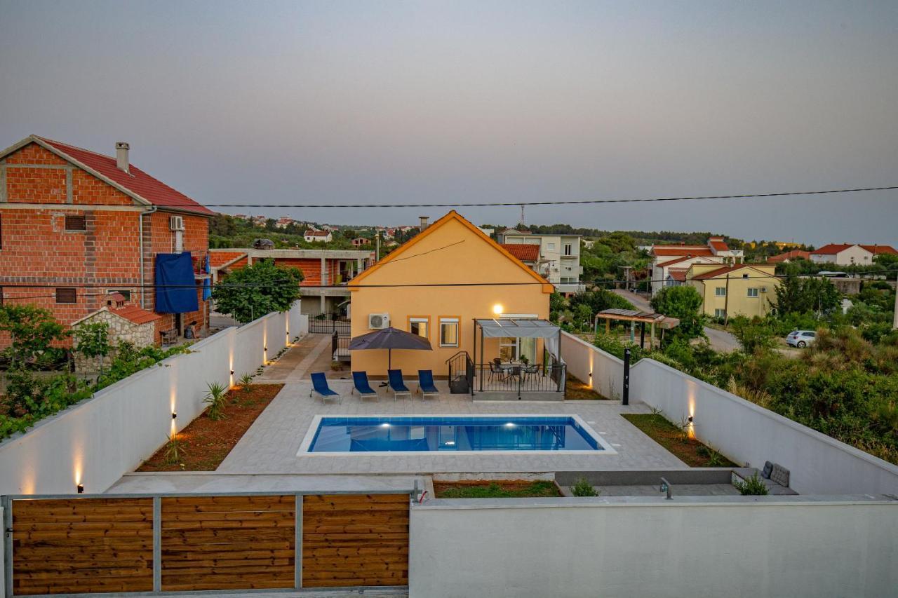 Villa Family And Friends Private Heated Pool With Jacuzzi ซาดาร์ ภายนอก รูปภาพ