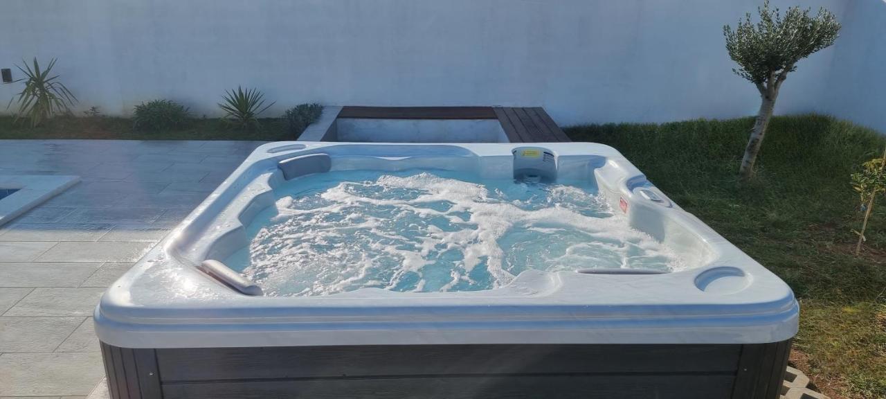 Villa Family And Friends Private Heated Pool With Jacuzzi ซาดาร์ ภายนอก รูปภาพ
